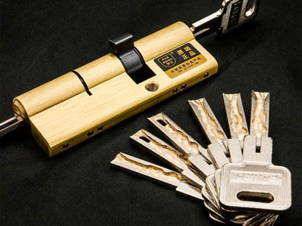 保定24小时上门开锁公司